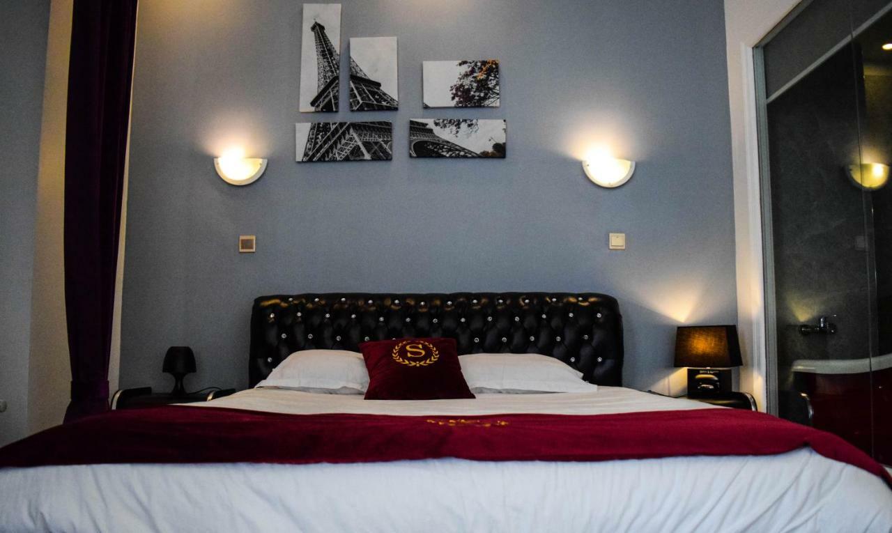 Chateau Nevers Bed and Breakfast Varennes-Vauzelles Exterior foto