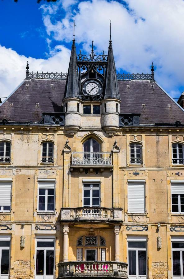 Chateau Nevers Bed and Breakfast Varennes-Vauzelles Exterior foto