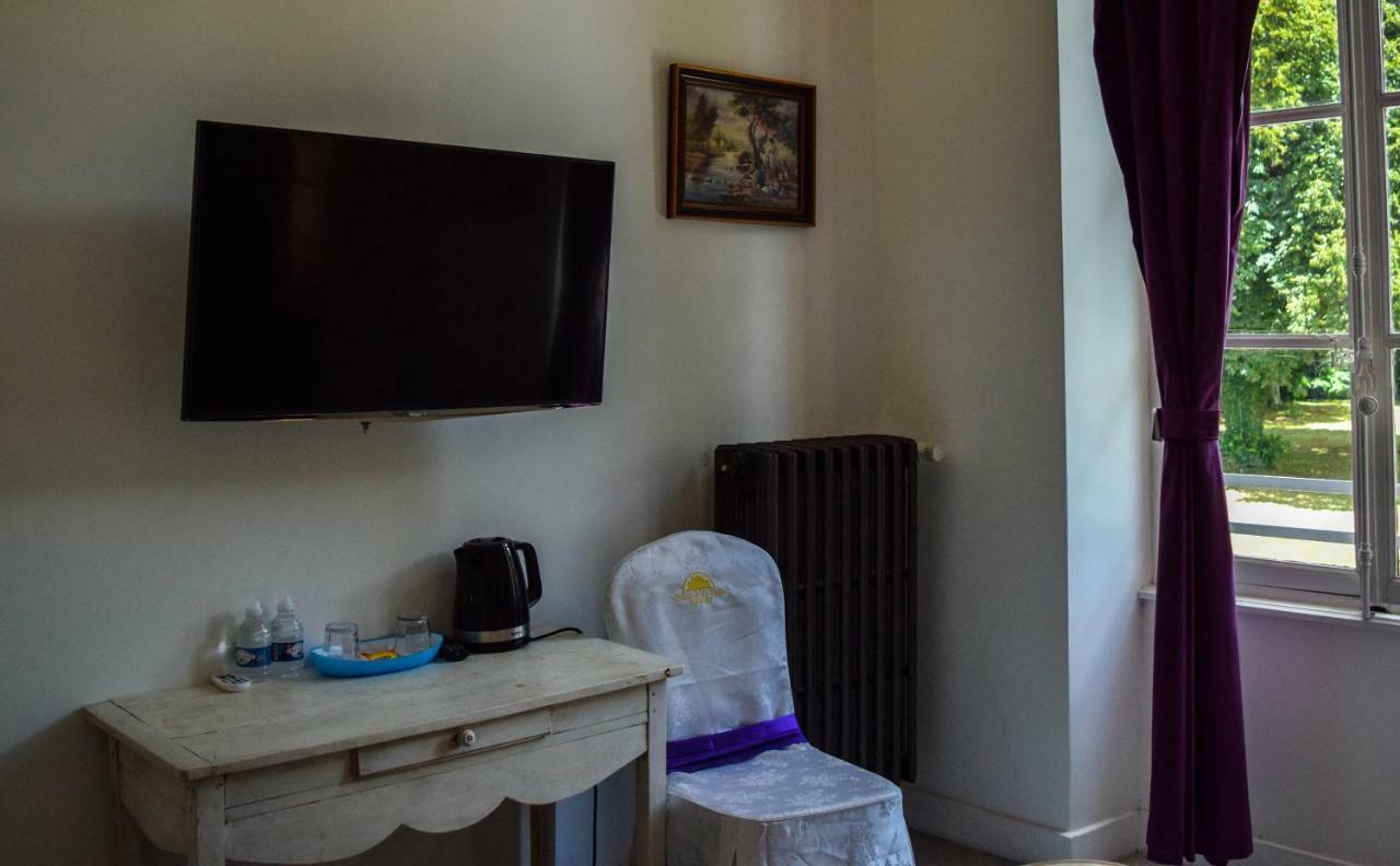 Chateau Nevers Bed and Breakfast Varennes-Vauzelles Exterior foto